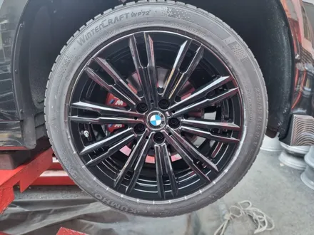 bmw3시리즈 신형 g바디 18인치 분체도장진행/bmw분체도장/남양주휠도색전문점/다산신도시휠도색후기/다산신도시에서휠복원/휠복원휠도색/휠복원 및 분체도장 힐링타이어 남양주점에서 / 남양주, 강동, 하남, 송파