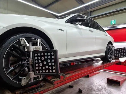 벤츠 E53 AMG 타이어 교체 및 얼라이먼트 - 남양주 힐링타이어 / 남양주, 강동, 하남, 송파