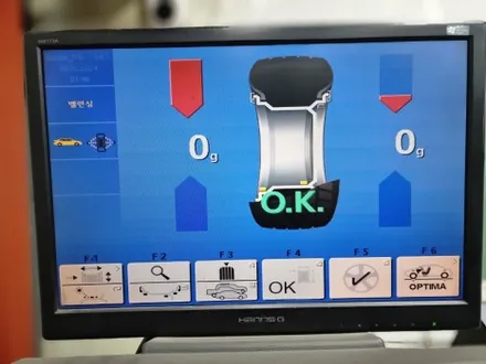 남양주 망우 _ 테슬라 모델Y 19인치 한국타이어 ion evo AS SUV 255 45 19 타이어 교체 작업 / 전기차 타이어교체/ 남양주휠복원 / 남양주타이어 / 남양주, 강동, 하남, 송파