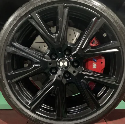 남양주 휠복원/구리 휠복원/ 분체도장 BMW1시리즈 주차기스휠복원 매트블랙 도장 작업 / 남양주, 강동, 하남, 송파