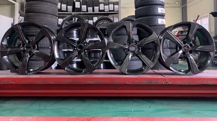 청량리 회기역 휠복원 제네시스g70 19인치 휠복원및 미쉐린 ps5 타이어교체 작업 / 남양주, 강동, 하남, 송파