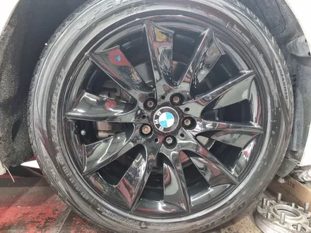수입차휠복원전문 - bmw 5시리즈 블랙색상으로 복원 완료 / 남양주, 강동, 하남, 송파