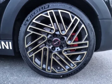 남양주휠타이어점검 _ 미니클럽맨 18인치 휠타이어점검서비스 작업 _ 남양주휠복원 / 남양주휠수리 / 남양주, 강동, 하남, 송파