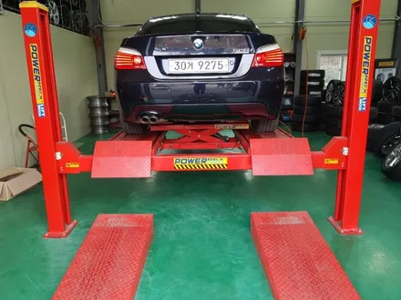 BMW 345 M 레플리카 19인치 휠타이어 교체 작업 남양주 힐링타이어 구리타이어 의정부타이어 휠복원 / 남양주, 강동, 하남, 송파