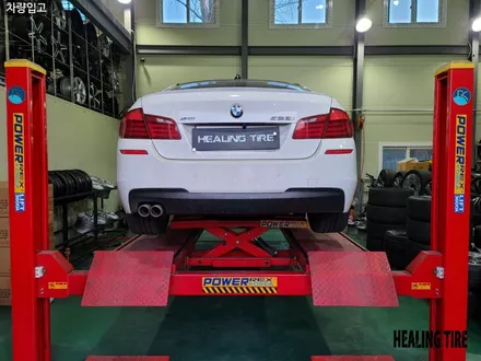 BMW 5시리즈 마제스티9타이어교체 ~! 남양주휠복원 구리타이어 남양주타이어 의정부타이어 휠복원 휠수리 다산동타이어 / 남양주, 강동, 하남, 송파