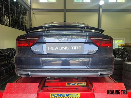 아우디 A7 50TDI 20인치 순정휠 블랙폴리쉬 커스텀 컷팅 휠복원  ~! 남양주휠복원 구리타이어 남양주타이어 의정부타이어 휠복원 휠수리 다산동타이어 / 남양주, 강동, 하남, 송파