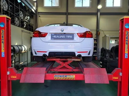 [남양주 힐링타이어] bmw 3시리즈 포퍼먼스 19인치 무광블랙 휠 도색 남양주/구리/하남/강일/의정부/다산동/천호동/상봉동/남양주휠복원/다산동휠수리/구리휠수리/bmw휠복원 / 남양주, 강동, 하남, 송파