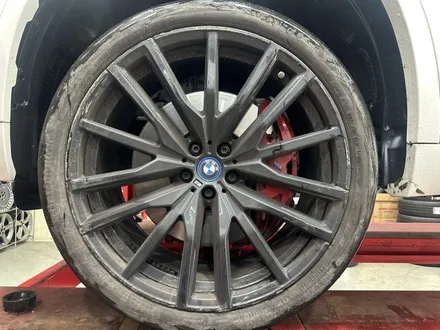 남양주 BMW X5 휠상처 복원 및 한국타이어 HPX 275 35 22 타이어 교체 후기 / 남양주, 강동, 하남, 송파