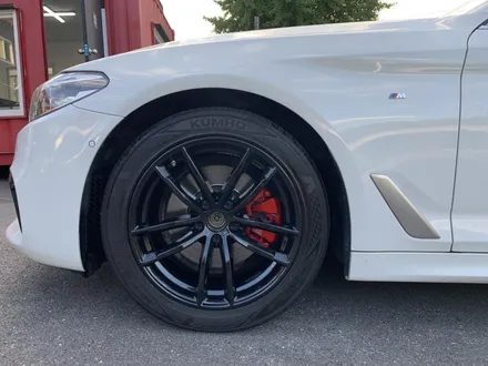 남양주 휠복원/하남휠복원 bmw 5시리즈 순정 분체 유광블랙 및 켈리퍼 도색 작업 과정을 소개 합니다. / 남양주, 강동, 하남, 송파