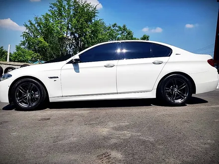 BMW 5시리즈 F10 18인치 613M 고스트 크롬 후기~! 구리타이어 남양주타이어 의정부타이어 휠복원 휠수리 다산동타이어 / 남양주, 강동, 하남, 송파