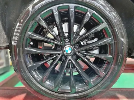 상봉 구리 _ BMW5시리즈 18인치 유광블랙 휠복원 도색 분체도장 작업 및 얼라이먼트 작업 _ 남양주휠복원 / 남양주휠수리 / 분체도장 / 캘리퍼복원 / 남양주, 강동, 하남, 송파