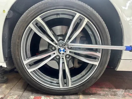 bmw m스타일 사고로 인해 파손된 휠, 타이어 교체 작업 / 남양주, 강동, 하남, 송파