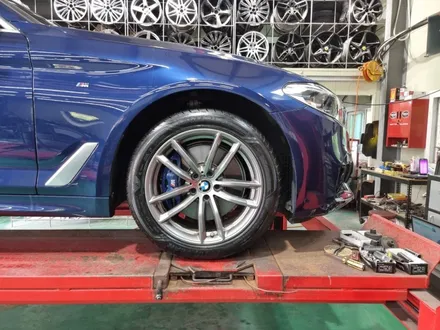 [구리 남양주] ●bmw 530i● 굿이어 oem 신품 이월타이어 교체 245 45 18 - 275 40 18 / 남양주, 강동, 하남, 송파