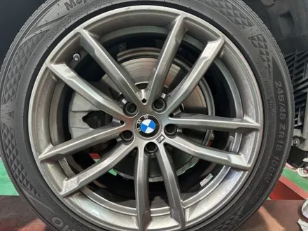 남양주 BMW 5시리즈 18인치 휠복원 및 허브복원, 캘리퍼도색 타이어 교체 마제스티9 245/45 ZR18 / 남양주, 강동, 하남, 송파