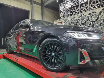 상봉 구리 _ BMW5시리즈 18인치 유광블랙 휠복원 도색 분체도장 작업 및 얼라이먼트 작업 _ 남양주휠복원 / 남양주휠수리 / 분체도장 / 캘리퍼복원 / 남양주, 강동, 하남, 송파