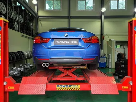 다산동/호평동/구리/휠복원/남양주휠수리/BMW 441M 18인치 휠복원수리 실버도장/주차기스 완벽복원완료 /휠수리 전문점 / 남양주, 강동, 하남, 송파