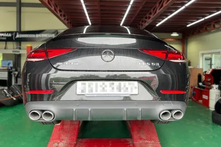 하남 미사 벤츠 CLS53 amg  신형 휠 블래컷팅 복원 작업과 블랙도장후 다이아컷팅 작업으로 포인트 작업과 켈리퍼 도색 작업까지 남양주 / 남양주, 강동, 하남, 송파