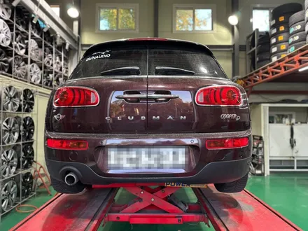 구리 별내 미니 클럽맨 17인치및 금호 솔루스 225/45ZR17 타이어 교체 및 얼라이먼트 작업 / 남양주, 강동, 하남, 송파