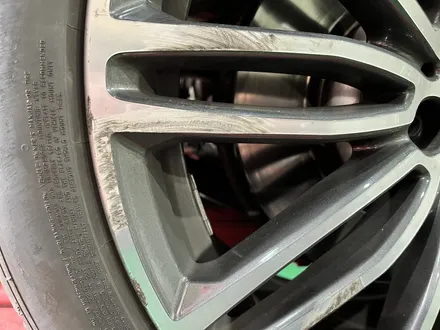 BMW다이아컷팅 19인치 530I 휠복원수리/남양주 휠복원/남양주 휠수리/남양주 다이아컷팅휠전문/휠수리 남양주/구리휠복원/갈매휠복원/의정부휠복원/노원휠복원 / 남양주, 강동, 하남, 송파