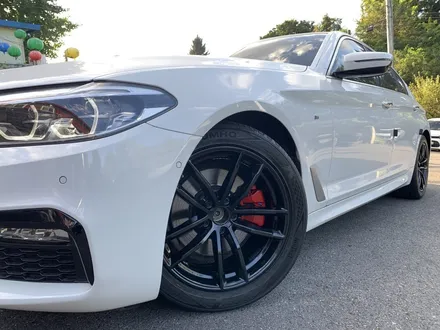 남양주 휠복원/하남휠복원 bmw 5시리즈 순정 분체 유광블랙 및 켈리퍼 도색 작업 과정을 소개 합니다. / 남양주, 강동, 하남, 송파