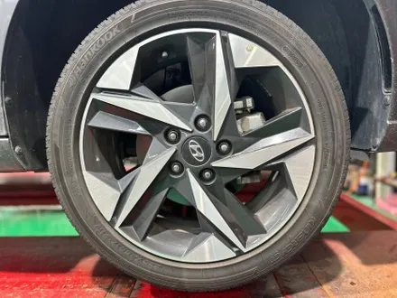 남양주 휠복원 휠수리 기아 아반떼 한국 225/45R17 91W 타이어 교체 작업 / 남양주, 강동, 하남, 송파