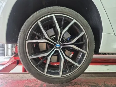 BMW 5시리즈 타이어교체 및 공기압 누설 주입구 부식 완벽 해결! / 남양주, 강동, 하남, 송파