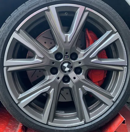 남양주 휠복원/구리 휠복원/ 분체도장 BMW1시리즈 주차기스휠복원 매트블랙 도장 작업 / 남양주, 강동, 하남, 송파