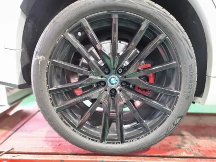 BMW X5  22인치유광블랙 휠복원 도색 분체도장 한짝 작업 _ 남양주휠복원 / 남양주휠수리 / 남양주분체도장 / 남양주, 강동, 하남, 송파