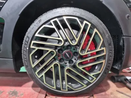 남양주휠타이어점검 _ 미니클럽맨 18인치 휠타이어점검서비스 작업 _ 남양주휠복원 / 남양주휠수리 / 남양주, 강동, 하남, 송파