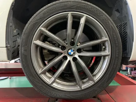 남양주 휠복원/하남휠복원 bmw 5시리즈 순정 분체 유광블랙 및 켈리퍼 도색 작업 과정을 소개 합니다. / 남양주, 강동, 하남, 송파