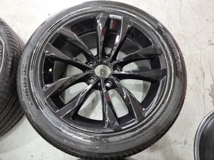 BMW f10 5시리즈 에어로다이나믹 18인치 중고휠타이어 판매 / 남양주, 강동, 하남, 송파