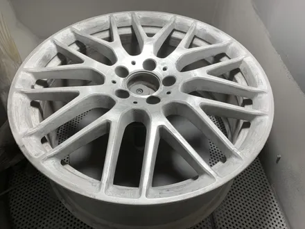 노원구 휠복원 벤츠A45 AMG 19인치 분체 유광블랙도장및 켈리퍼도색 형광 작업 / 남양주, 강동, 하남, 송파