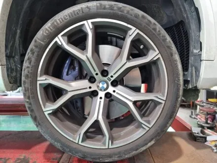 [강남 역삼] ●bmw x5● 유광블랙 휠복원 / 벤투스 s1evo2 275 4521 315 35 21타이어교체 / 남양주, 강동, 하남, 송파