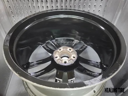 아우디 A7 50TDI 20인치 순정휠 블랙폴리쉬 커스텀 컷팅 휠복원  ~! 남양주휠복원 구리타이어 남양주타이어 의정부타이어 휠복원 휠수리 다산동타이어 / 남양주, 강동, 하남, 송파