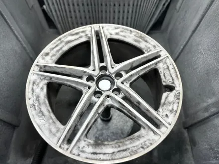 망우/남양주 _ 벤츠 CLA45S amg 19인치 유광블랙 휠복원 도색 분체도장_ 남양주휠복원/ 남양주휠수리/휠수리 / 남양주, 강동, 하남, 송파