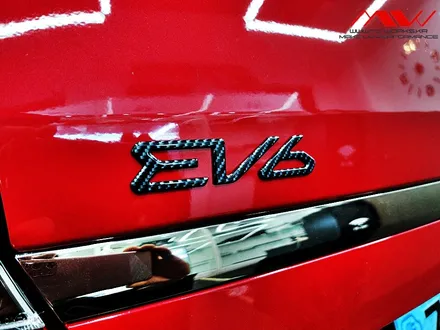 기아 EV6 엠블럼에 카본적용해 보기 / 경기 안산 단원