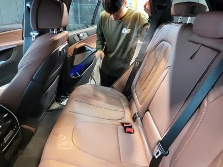 평택 스팀세차 BMW X5 기본 외 실내에 살짝 힘줬어요. / 경기 평택