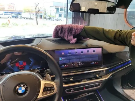평택 스팀세차 BMW X5 기본 외 실내에 살짝 힘줬어요. / 경기 평택