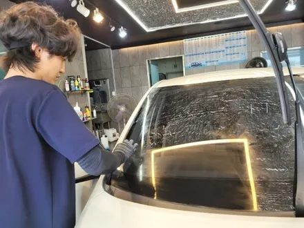 모닝 내부 스팀세차와 앞 유리 발수코팅 작업기 / 경기 평택