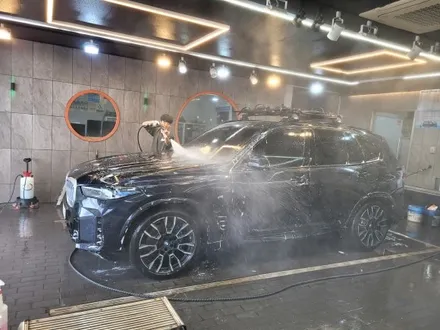 평택 스팀세차 BMW X5 기본 외 실내에 살짝 힘줬어요. / 경기 평택