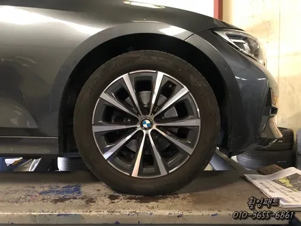 [부산휠수리] [부산휠도색] [부산휠복원] <휠임팩트> BMW 320d 17인치 휠복원,휠수리,휠도색,다이아몬드컷팅 / 부산 사상구 감전동