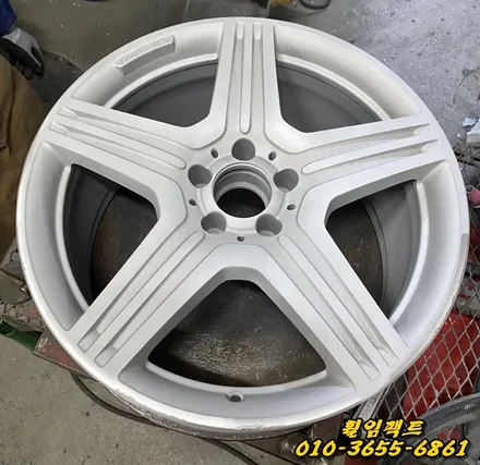 〔부산휠복원〕〔벤츠휠복원〕〔벤츠휠굴절수리〕휠임팩트/벤츠CLS63AMG 휠수리/굴절수리/도장작업 / 부산 사상구 감전동