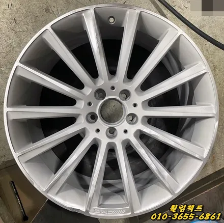 (부산휠수리/휠임팩트) 벤츠 GLS 300/AMG19인치휠/휠패임/휠긁힘/휠용접복원/다이아몬드컷팅 / 부산 사상구 감전동