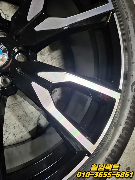 ※BMW X6 순정휠※휠긁힘,림손상,공기압 빠진 후 주행,림바깥쪽 갈림,인치변형,휠복원,휠도색,다이아몬드컷팅\