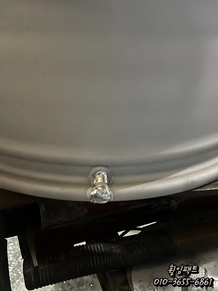 [[부산휠수리]] [[부산휠복원]] [[부산휠도색]] <휠임팩트> 벤츠 E300 마차휠 20인치 굴절수리, 크랙수리, 휠복원 / 부산 사상구 감전동