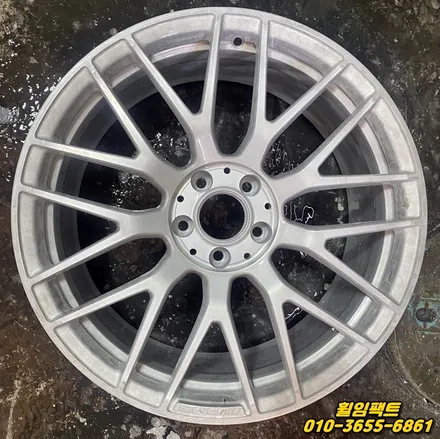 〔벤츠C63 AMG〕 주차상처,덧칠,휠긁힘,각인없음,용접복원,분체도장 / 부산 사상구 감전동