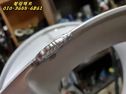 (부산휠수리/휠임팩트) 제네시스 G80 20인치 휠찍힘,휠패임,휠긁힘,휠복원,휠도색 / 부산 사상구 감전동