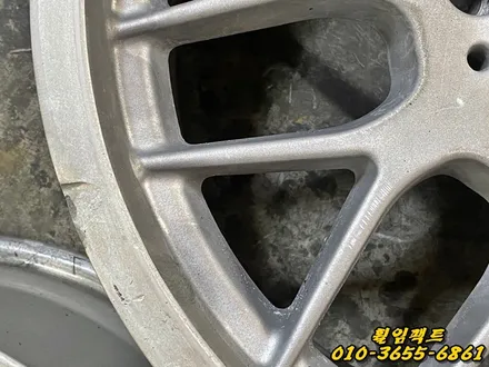 (부산휠수리/부산휠복원/휠임팩트) BBS RX 18인치 휠/굴절/도장벗겨짐/긁힘/찍힘/휠복원/휠도장작업 / 부산 사상구 감전동