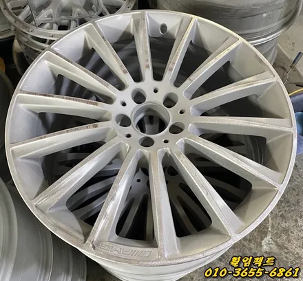(부산휠수리/휠임팩트) 벤츠 GLS 300/AMG19인치휠/휠패임/휠긁힘/휠용접복원/다이아몬드컷팅 / 부산 사상구 감전동