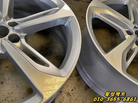 (부산휠수리/휠임팩트)아우디 RS7 휠도장벗겨짐/도장떨어짐/휠분체도장 / 부산 사상구 감전동